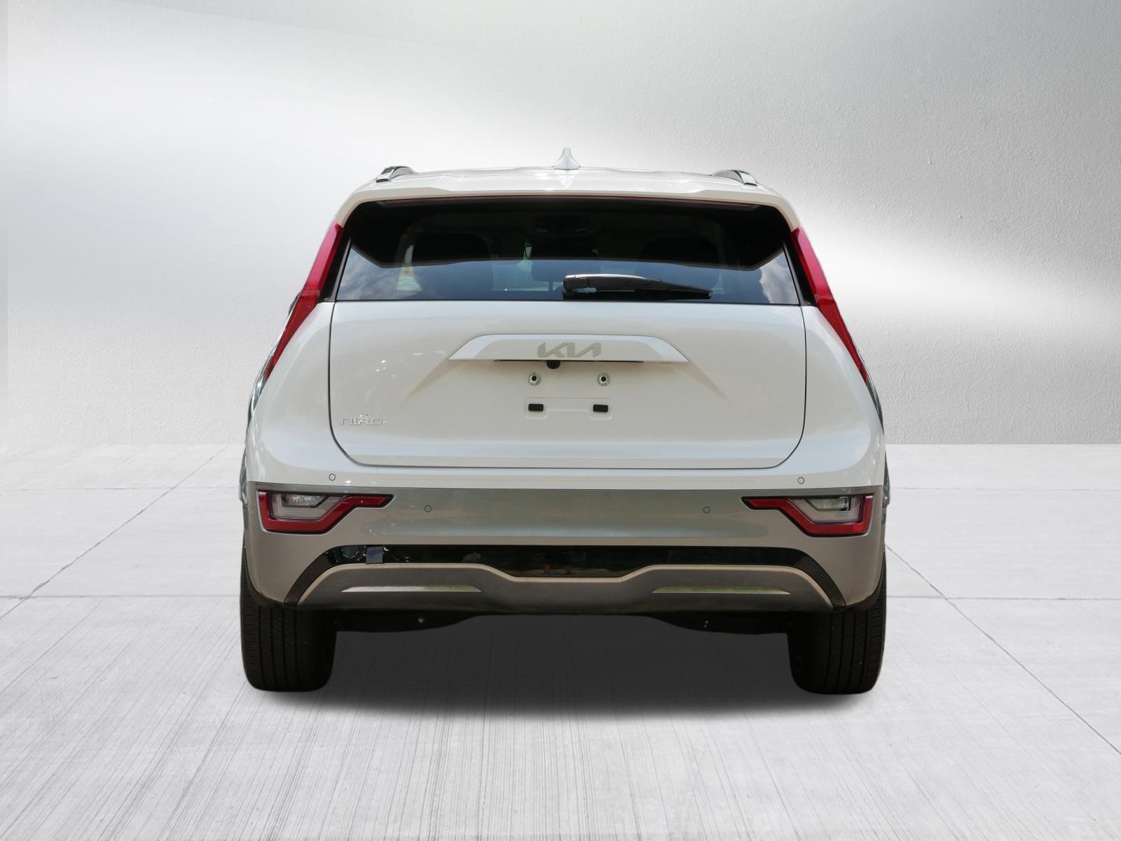 Certified 2024 Kia Niro Wave w/ Wave Preserve Package FWD image 6