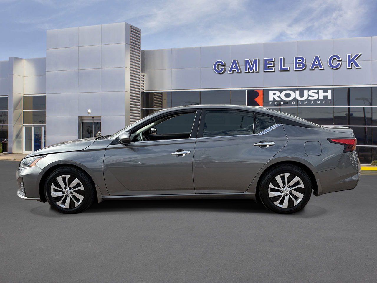 Used 2023 Nissan Altima 2.5 S FWD image 3