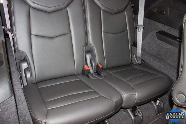 Used 2025 Cadillac XT6 Premium Luxury image 13