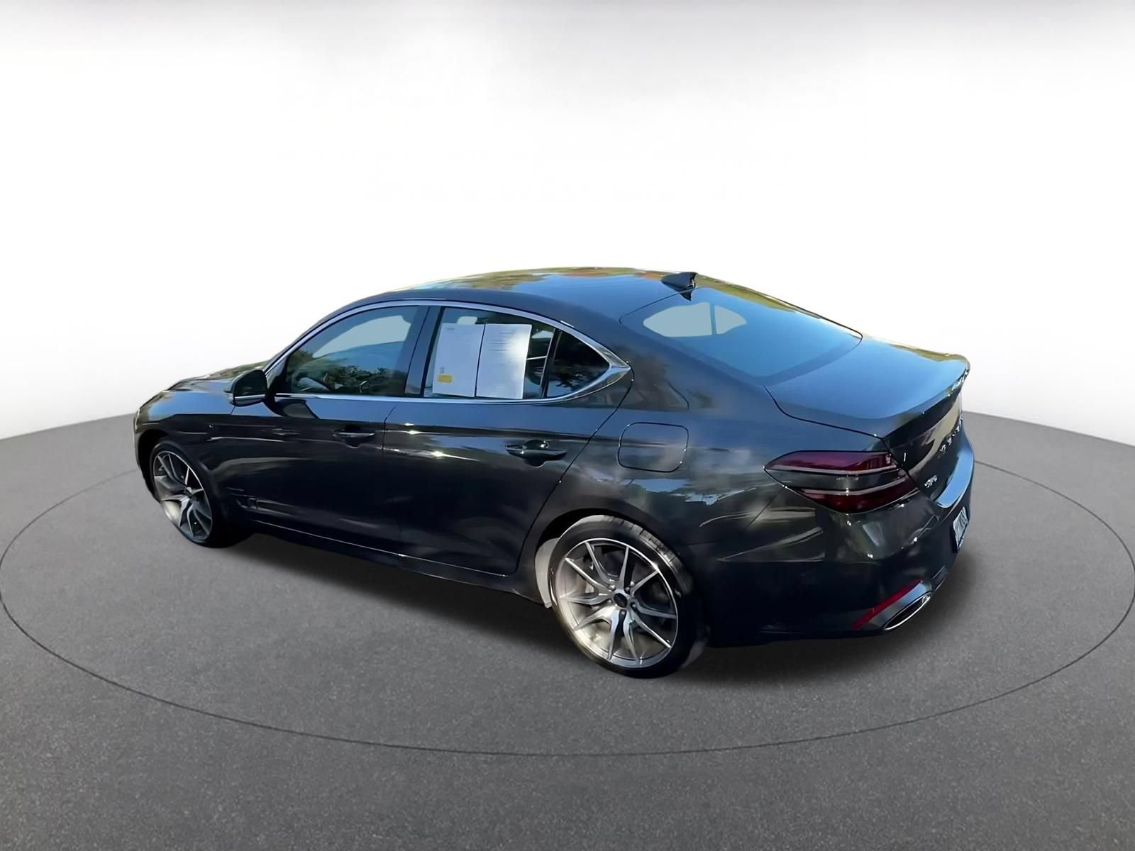 Used 2026 Genesis G70 2.5T RWD image 9