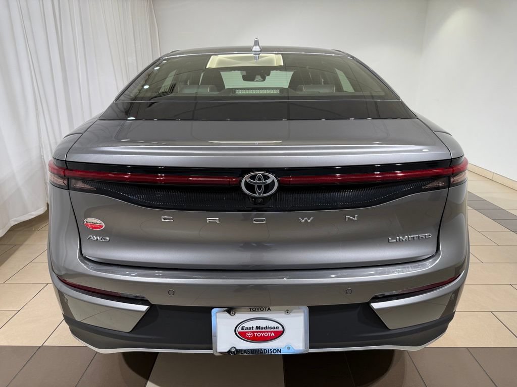 Certified 2023 Toyota Crown w/ Advanced Technology Package AWD/4WD image 4