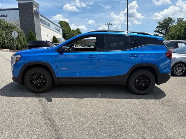 Used 2024 GMC Terrain AT4 w/ Infotainment Package II AWD/4WD image 2
