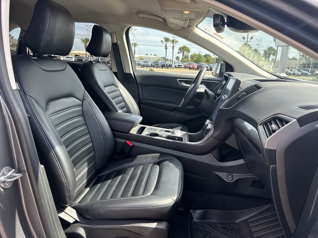 Used 2024 Ford Edge SEL AWD/4WD image 18