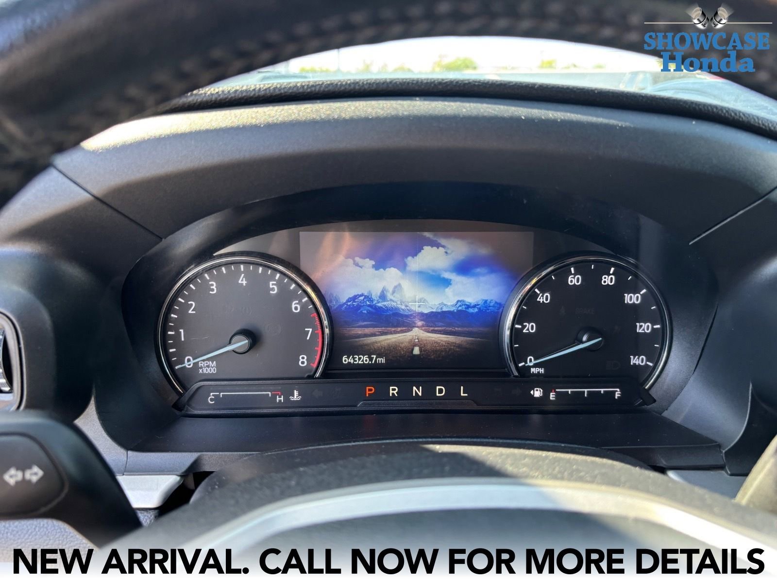 Used 2022 Ford Explorer XLT image 15