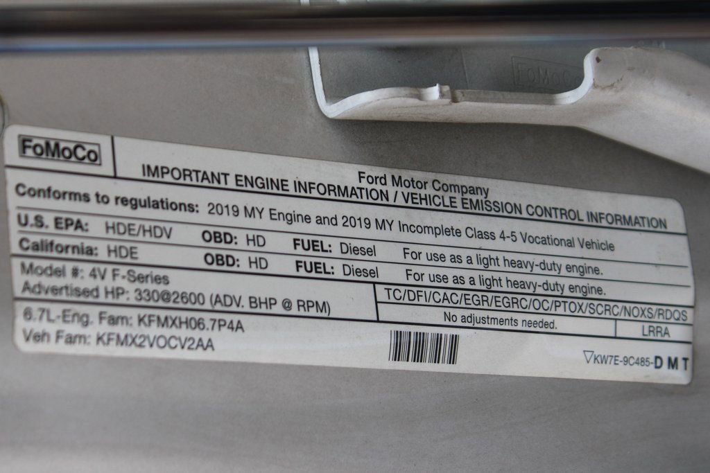 Used 2019 Ford F550 2WD Crew Cab Super Duty image 13