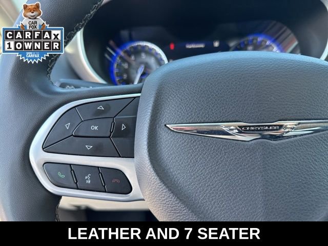 Used 2024 Chrysler Pacifica Touring-L FWD image 32