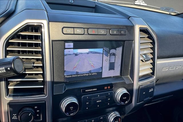 Used 2021 Ford F250 Platinum AWD/4WD image 18
