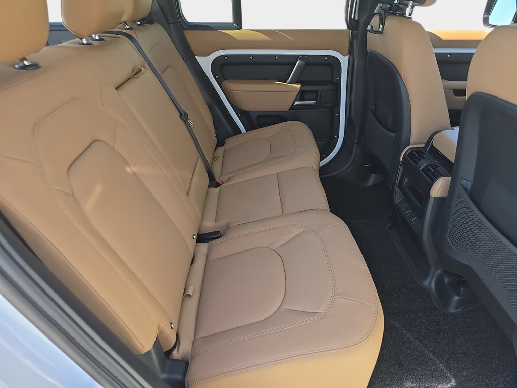 New 2026 Land Rover Defender 110 S AWD/4WD image 11