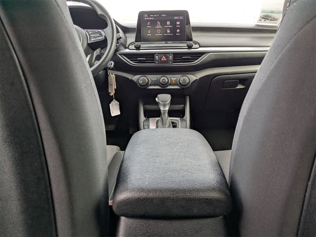 Used 2024 Kia Forte LXS image 28