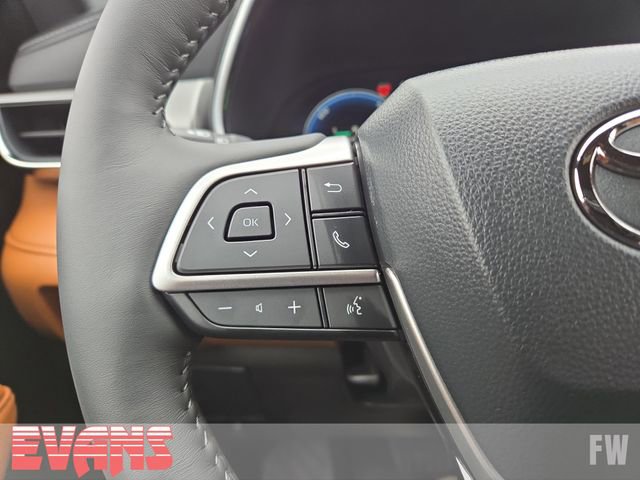 Certified 2026 Toyota Highlander Platinum image 17