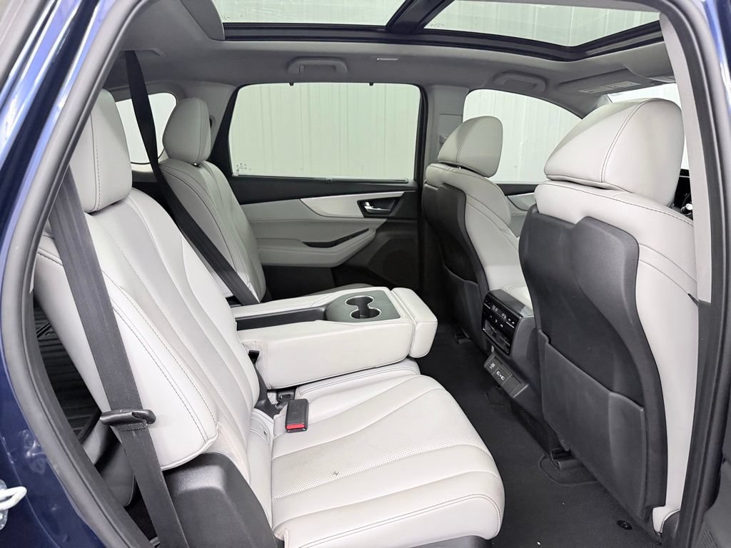 Used 2022 Acura MDX FWD w/ Technology Package image 37