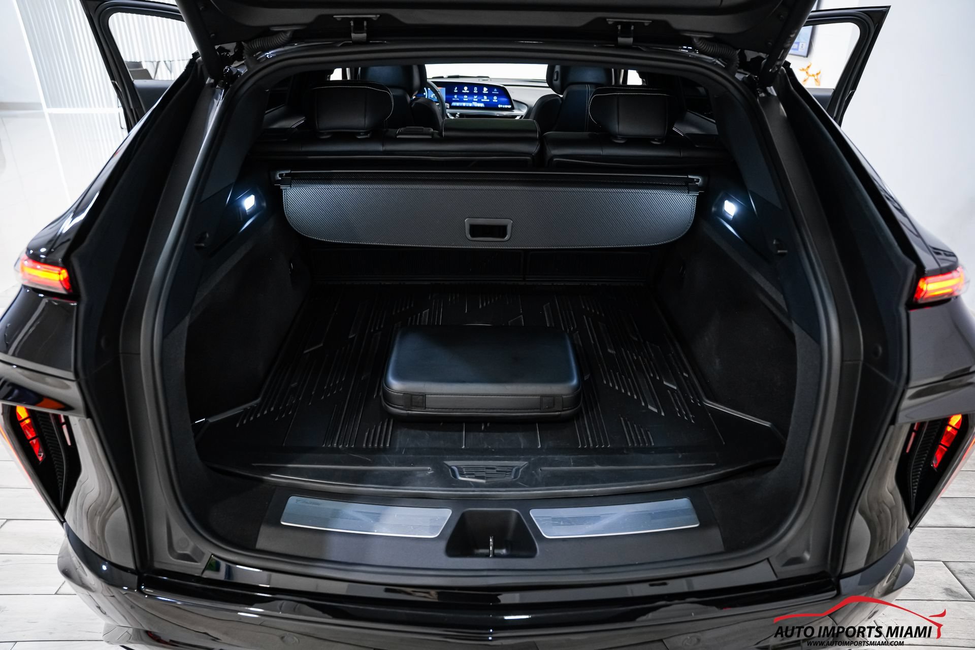 Used 2024 Cadillac Lyriq Sport RWD image 58
