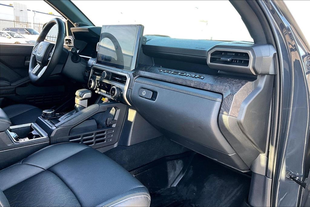 Used 2024 Toyota Tacoma Limited image 20