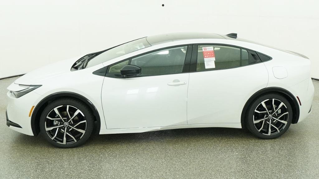 New 2026 Toyota Prius Plug-In Hybrid w/ Limited Premium Package FWD image 23