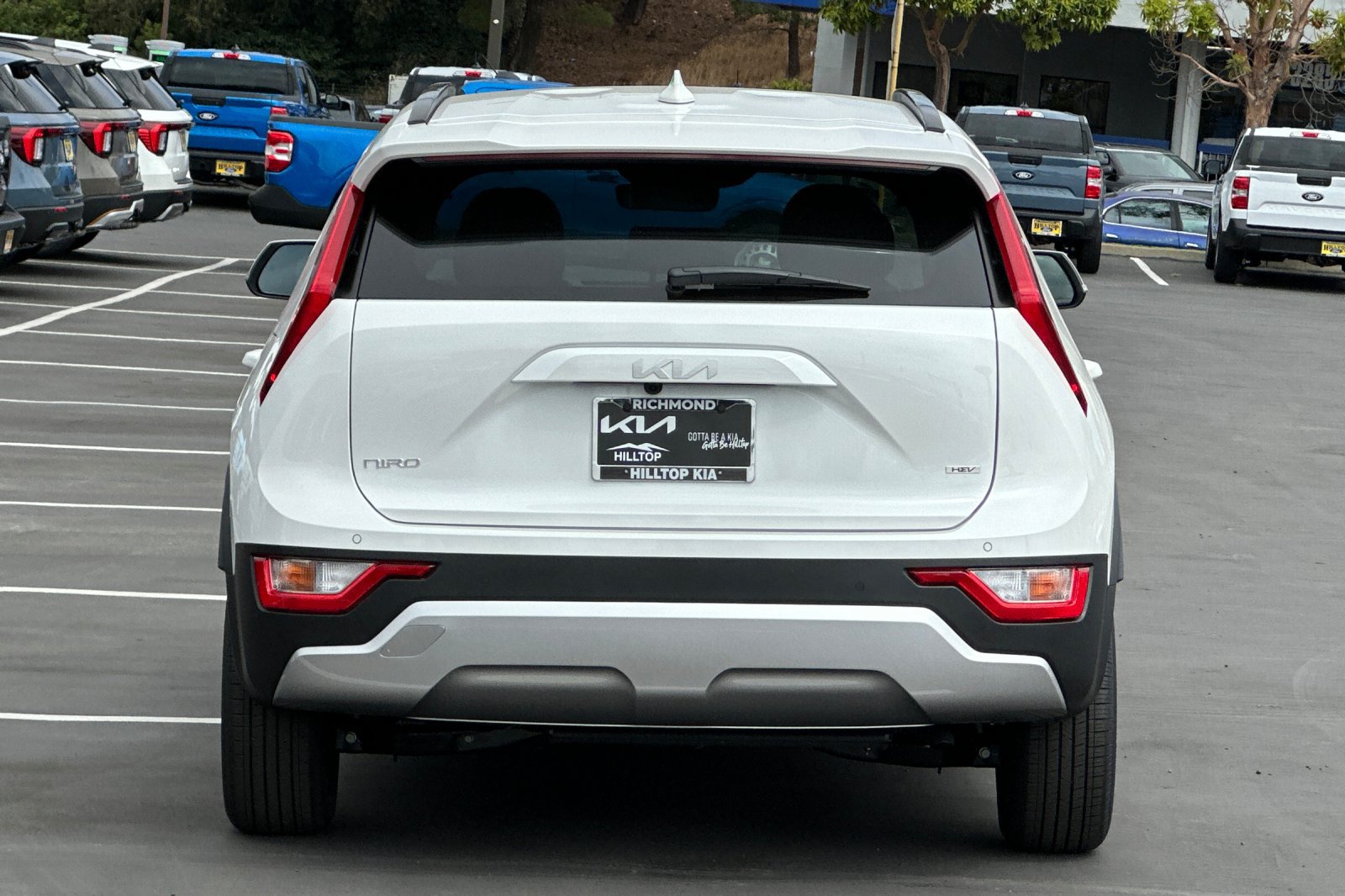 New 2026 Kia Niro EX FWD image 5