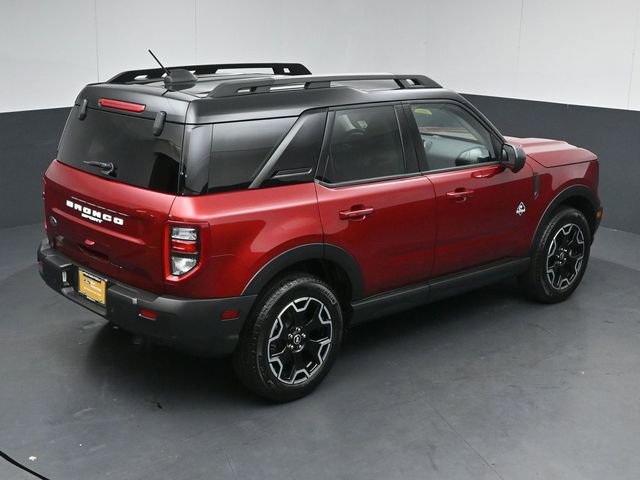 Certified 2025 Ford Bronco Sport Outer Banks w/ Outer Banks Tech Package+ AWD/4WD image 52