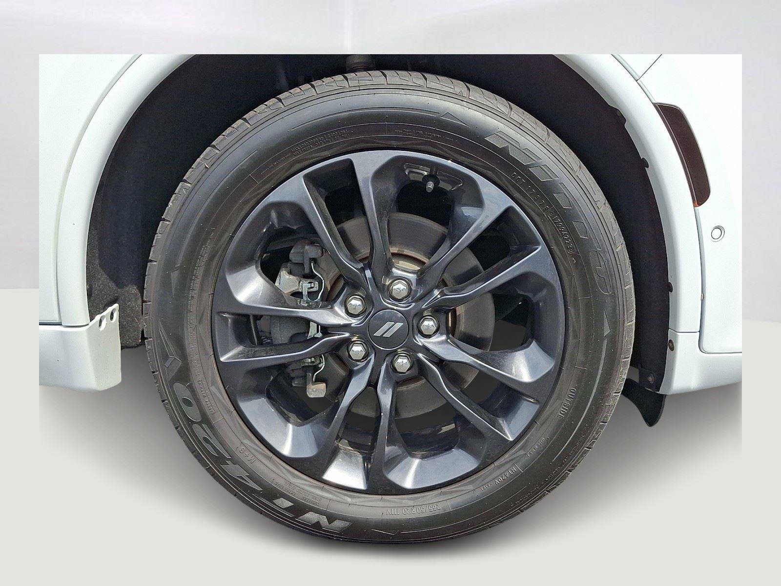 Used 2021 Dodge Durango R/T w/ Blacktop Package AWD/4WD image 9