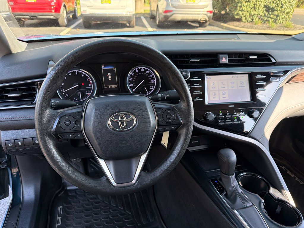 Used 2020 Toyota Camry LE FWD image 18