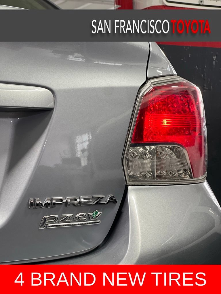 Used 2013 Subaru Impreza 2.0i Premium w/ Alloy Wheel Pkg + Moonroof AWD/4WD image 10