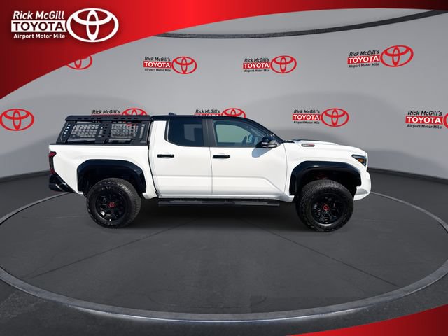 Certified 2026 Toyota Tacoma TRD Pro AWD/4WD image 9