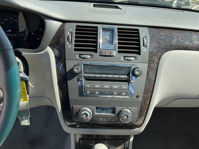 Used 2011 Cadillac DTS Luxury image 14