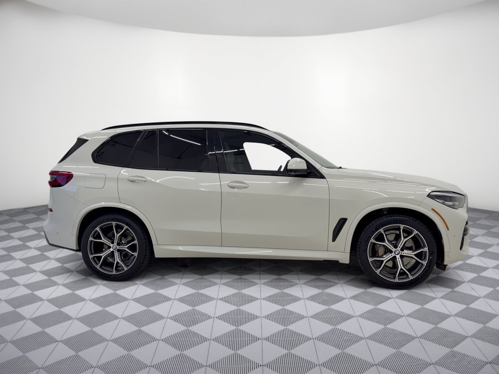 Used 2019 BMW X5 xDrive40i w/ M Sport Package AWD/4WD image 8
