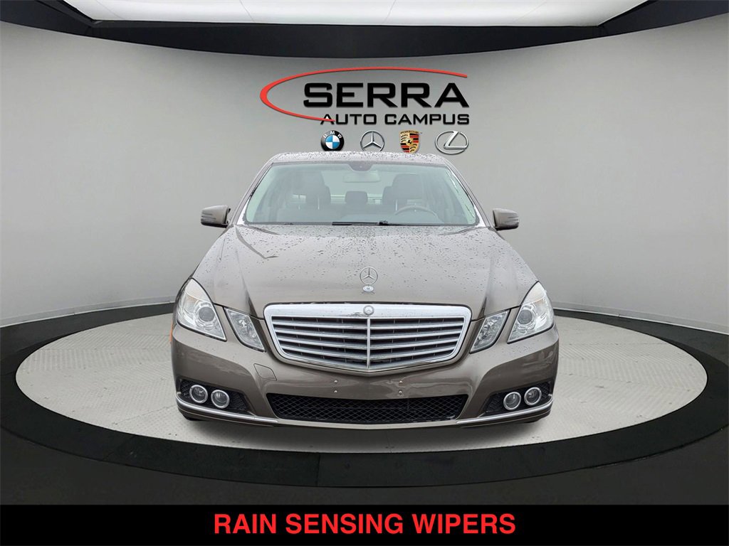 Used 2011 Mercedes-Benz E 350 4MATIC Sedan image 17