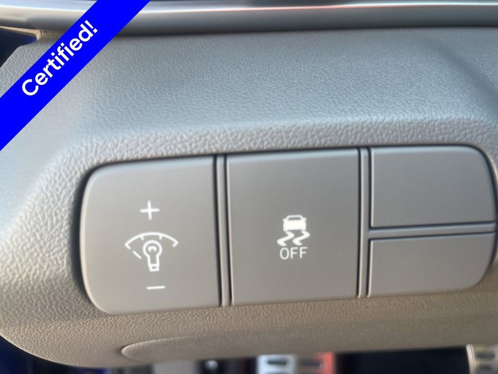 Used 2025 Hyundai Elantra Sport FWD image 15