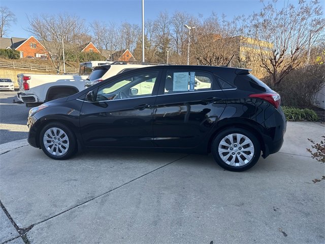 Used 2016 Hyundai Elantra GT image 5