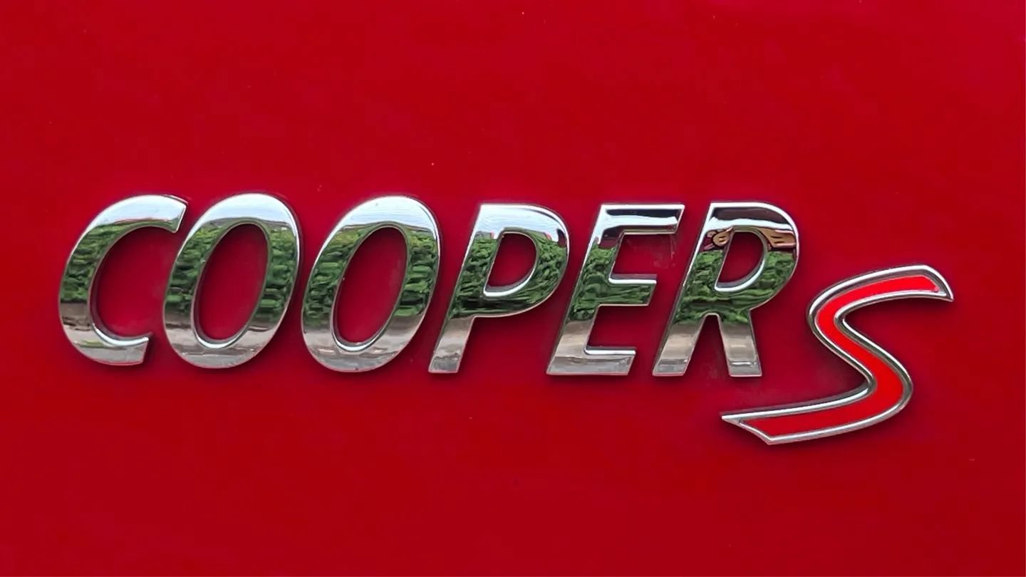 Used 2019 MINI Cooper S FWD image 14