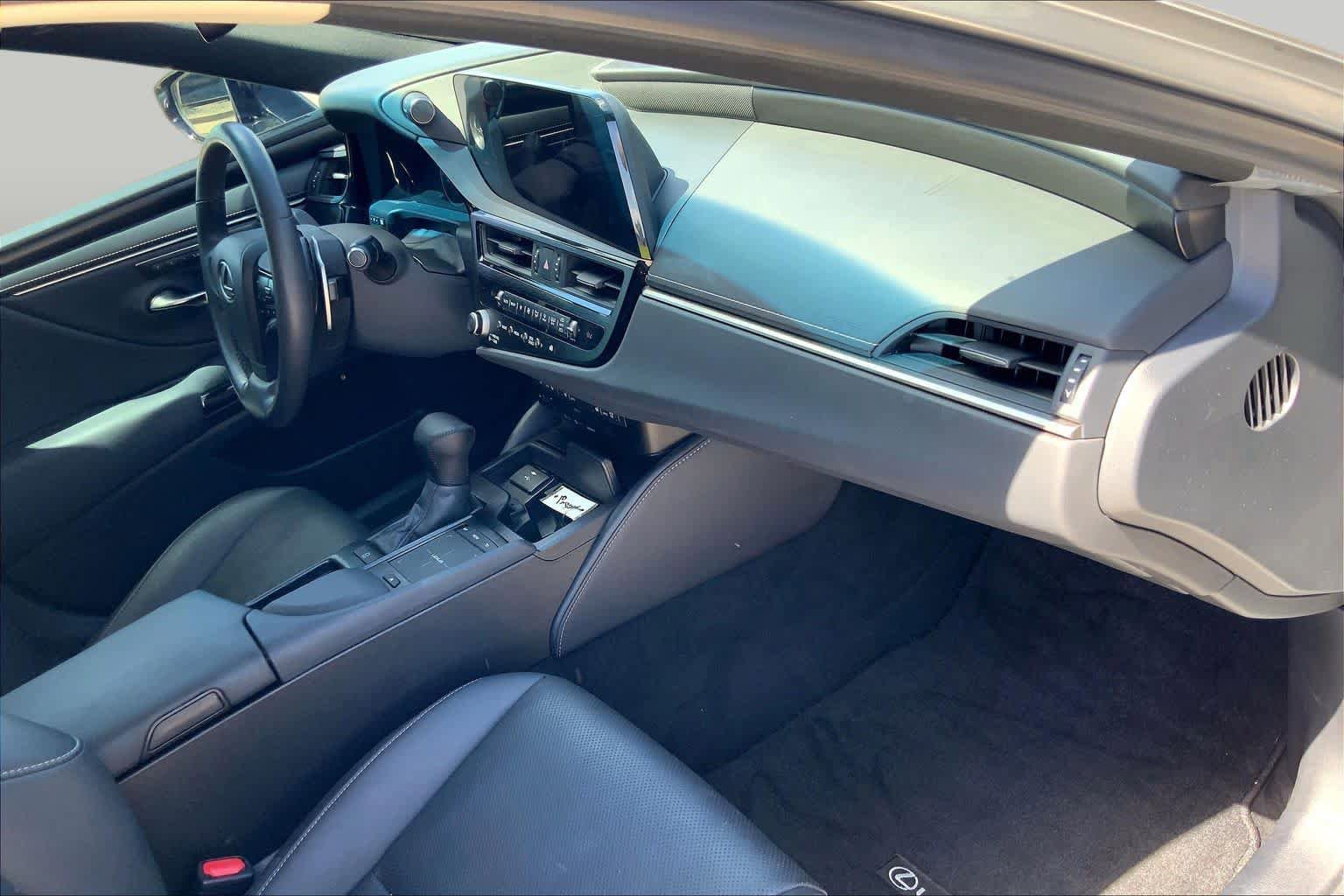 Used 2022 Lexus ES 350 w/ Premium Package FWD image 18