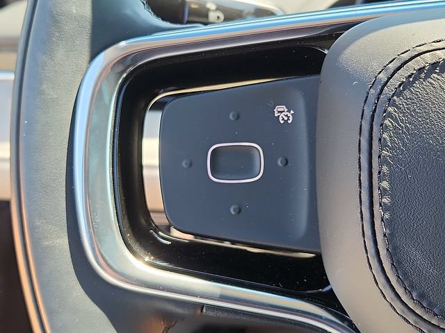 Used 2024 Lincoln Nautilus Reserve w/ Equipment Group 202A AWD/4WD image 22