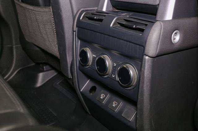 Used 2023 Land Rover Defender 110 X-Dynamic SE image 26