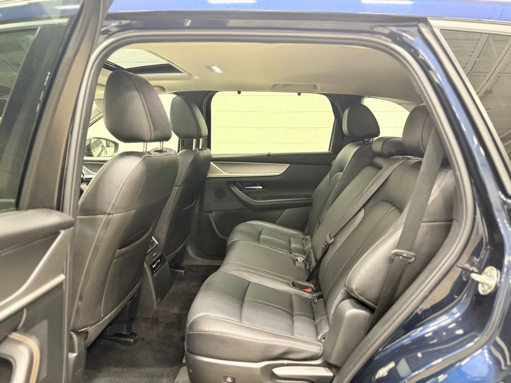 Used 2024 MAZDA CX-90 3.3 Turbo w/ Preferred Package AWD/4WD image 29