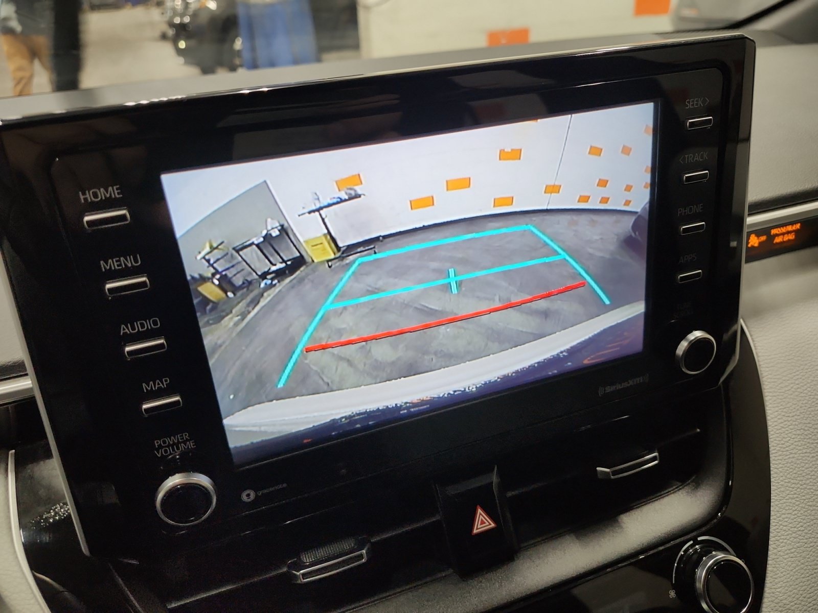 Used 2021 Toyota Corolla SE FWD image 17
