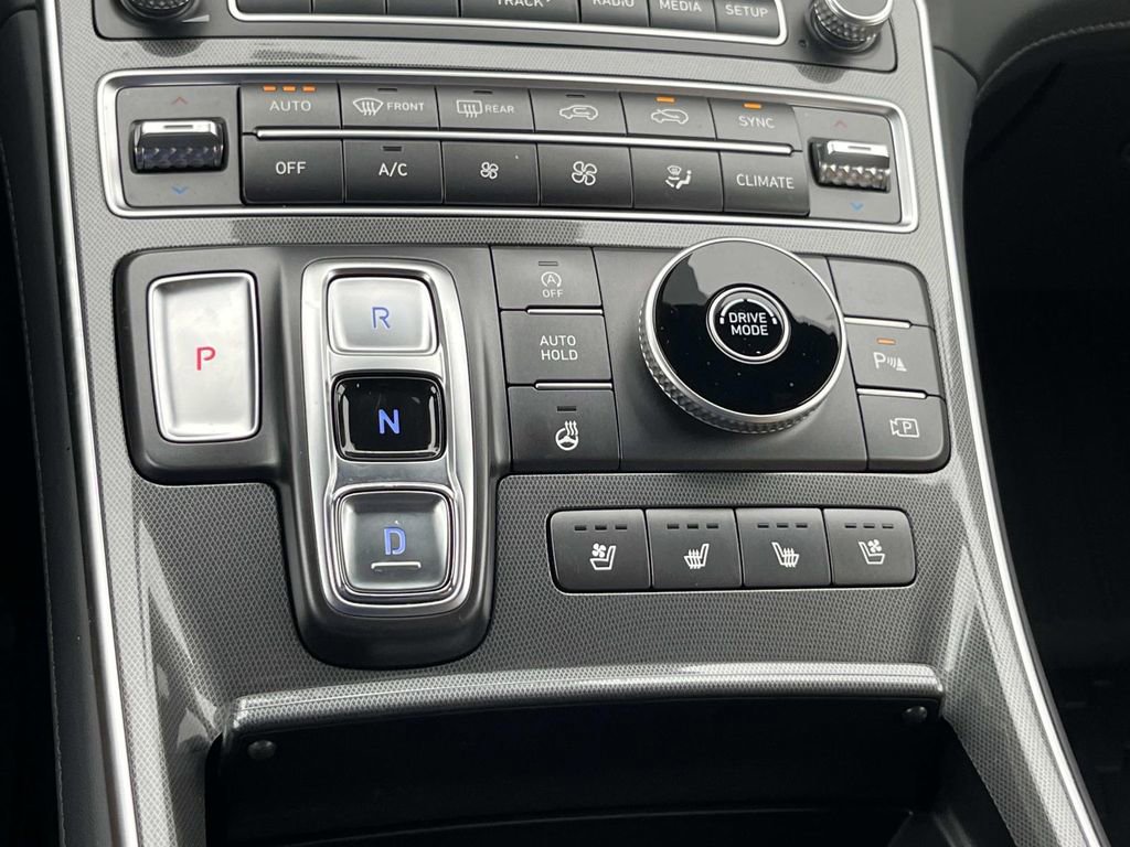 Used 2022 Hyundai Santa Fe Calligraphy image 36