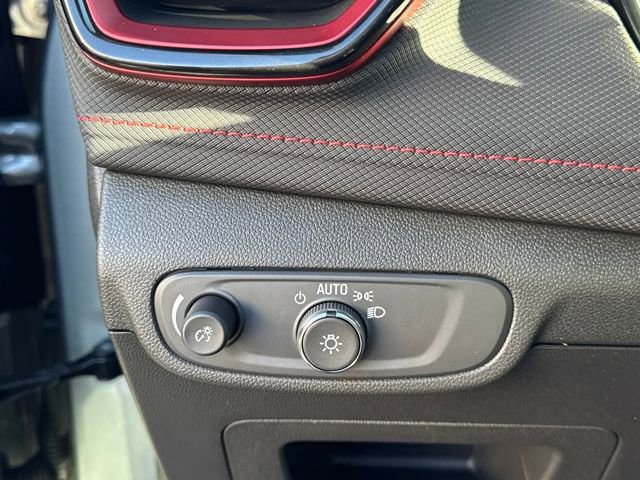 Used 2024 Chevrolet TrailBlazer RS w/ Driver Confidence Package image 24