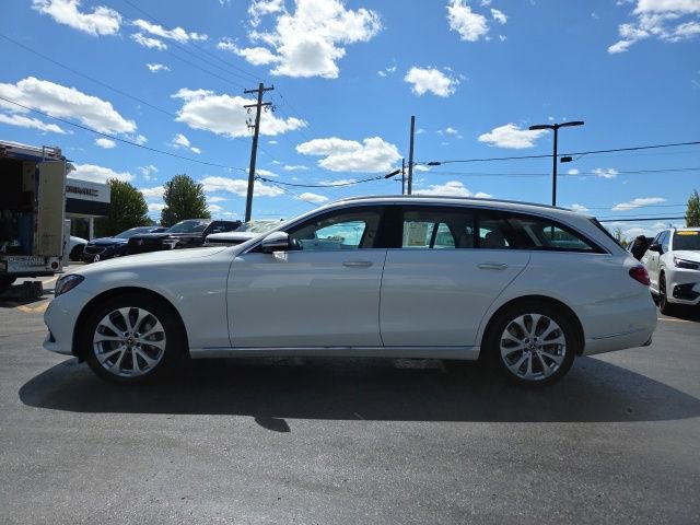Used 2020 Mercedes-Benz E 450 4MATIC Wagon image 4