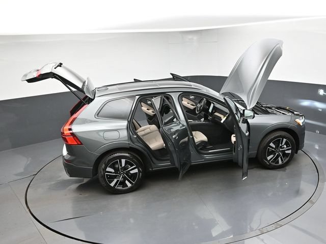 New 2027 Volvo XC60 B5 Core AWD/4WD image 47