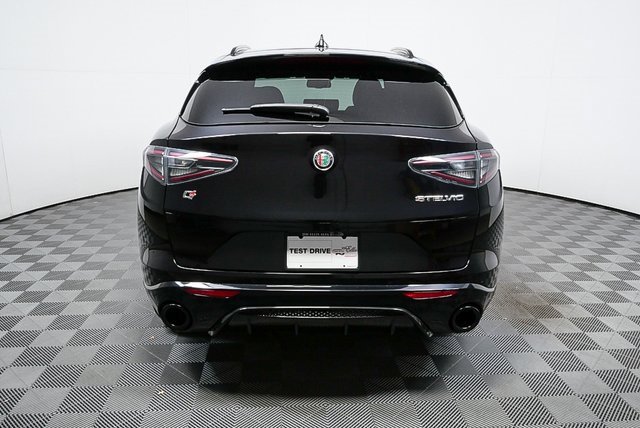 New 2025 Alfa Romeo Stelvio Sprint image 33