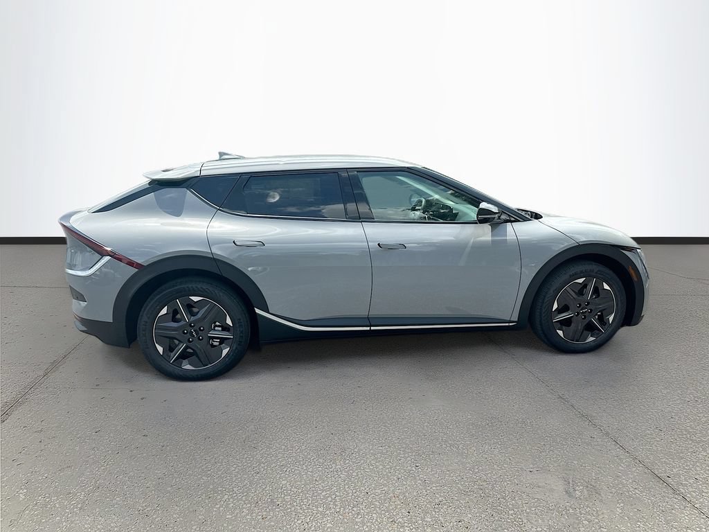 New 2026 Kia EV6 Light RWD image 8