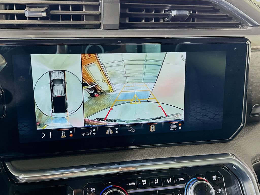 Used 2025 GMC Sierra 3500 Denali w/ Denali Reserve Package image 42