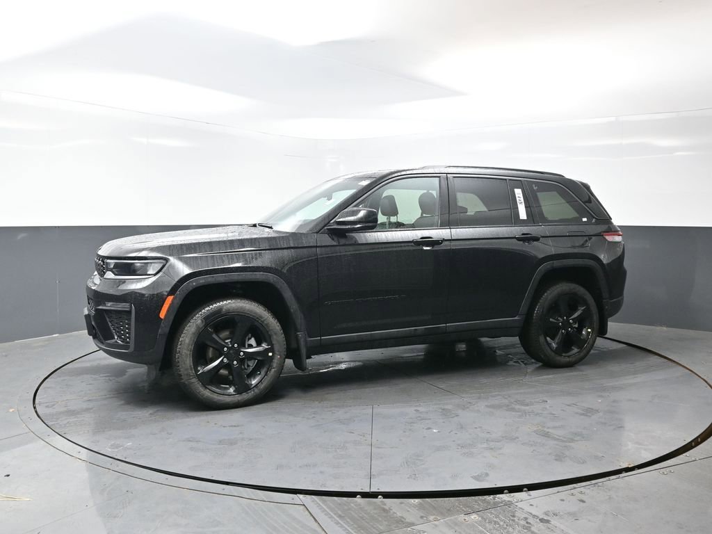 New 2026 Jeep Grand Cherokee Limited w/ Limited Altitude Package image 5
