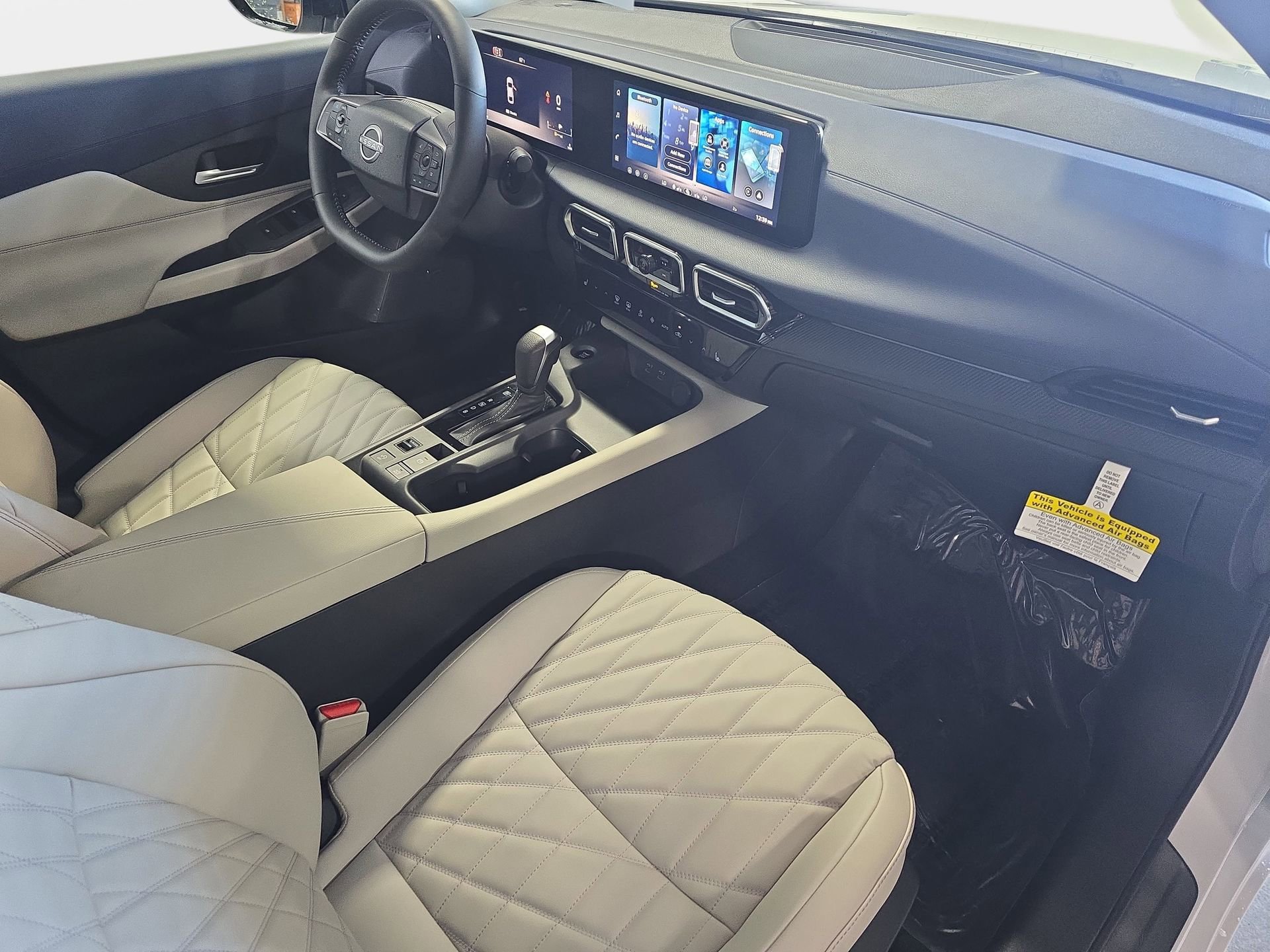 New 2026 Nissan Sentra SL w/ Floor Mat Package FWD image 10