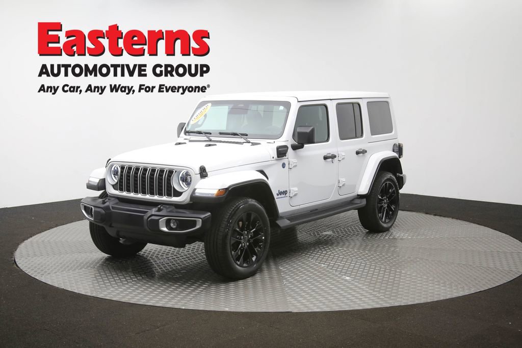 Used 2025 Jeep Wrangler Unlimited Sahara AWD/4WD image 51