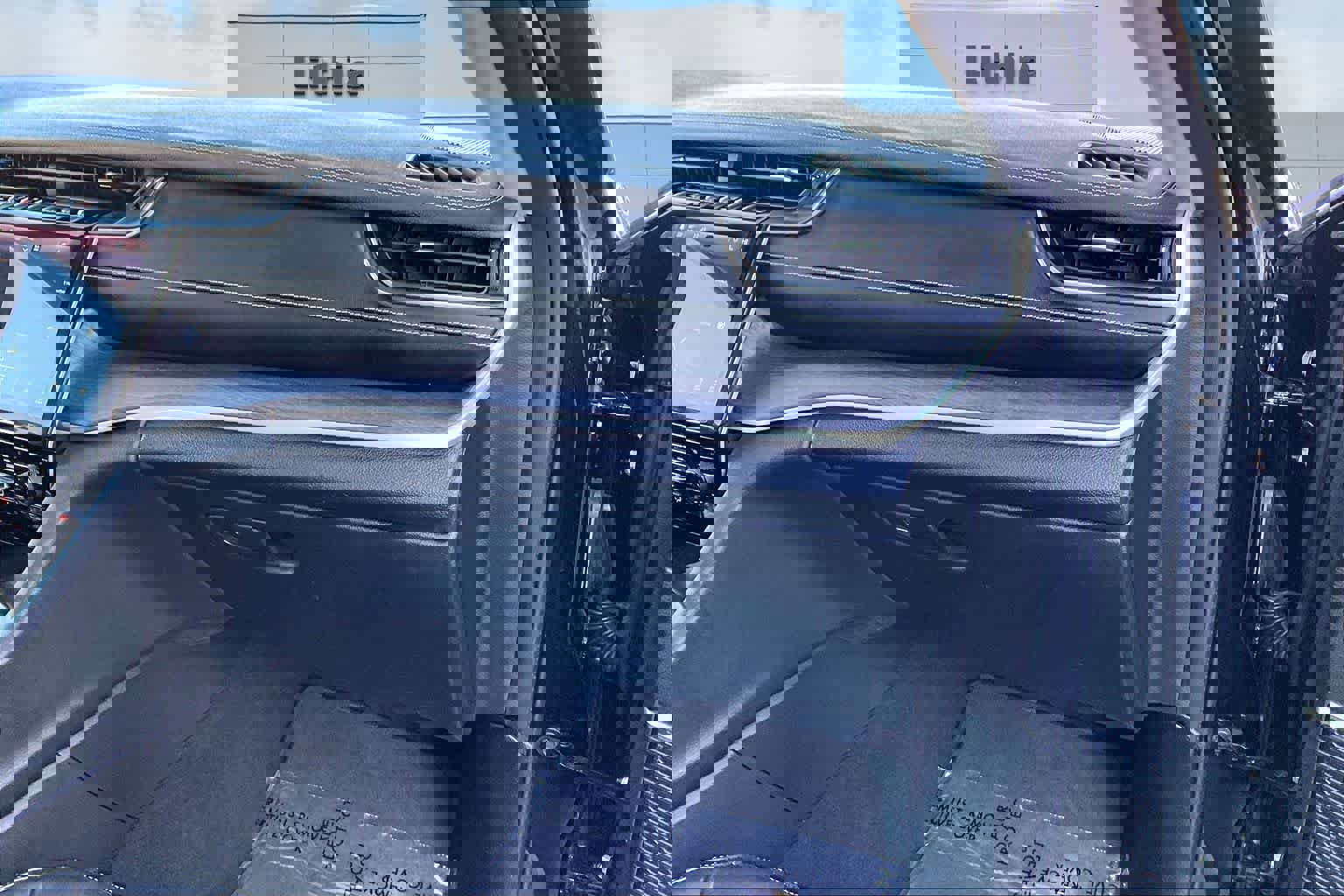 Used 2023 Jeep Grand Cherokee L Limited image 24