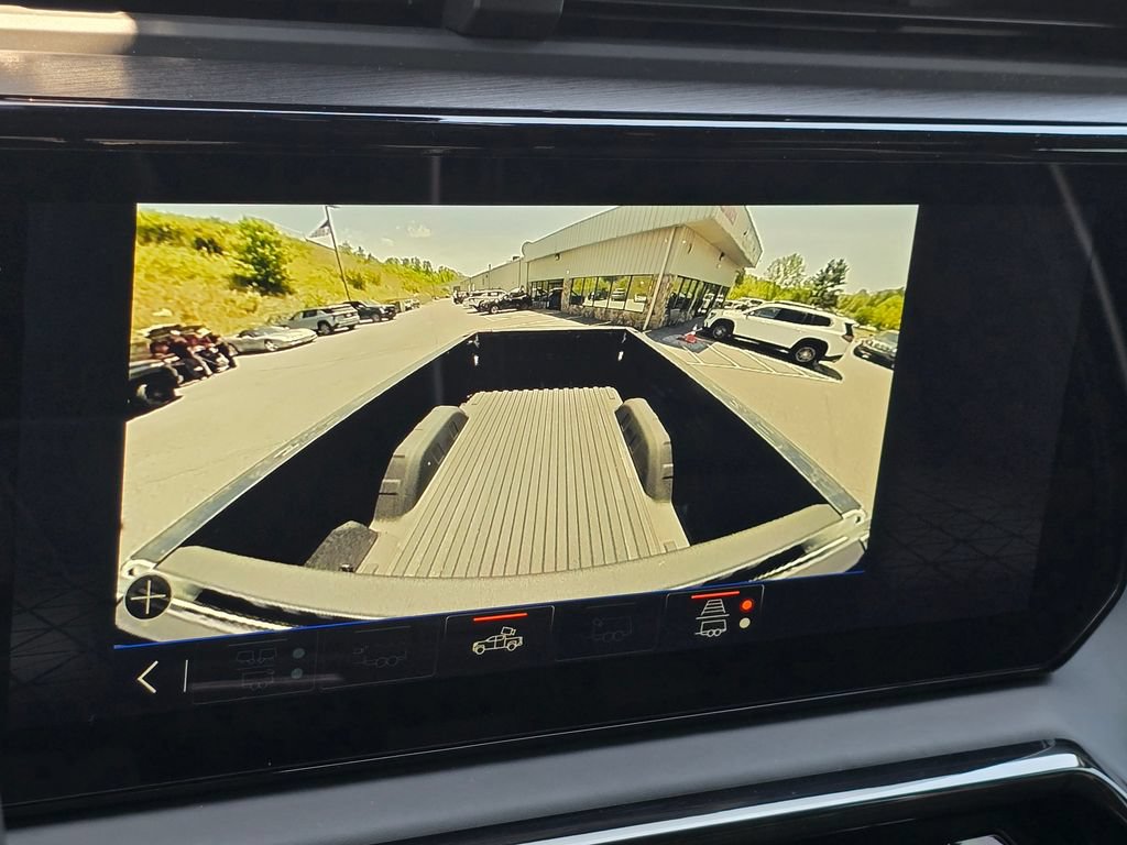Certified 2025 GMC Sierra 1500 AT4X AWD/4WD image 17