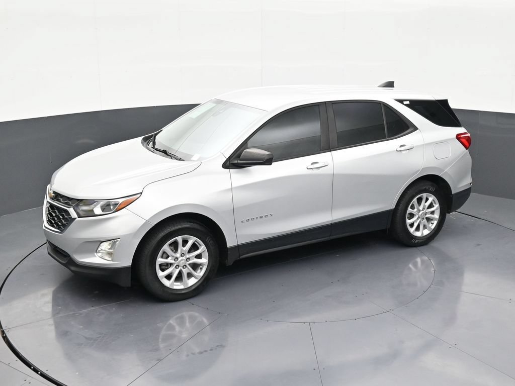 Used 2020 Chevrolet Equinox LS FWD image 12