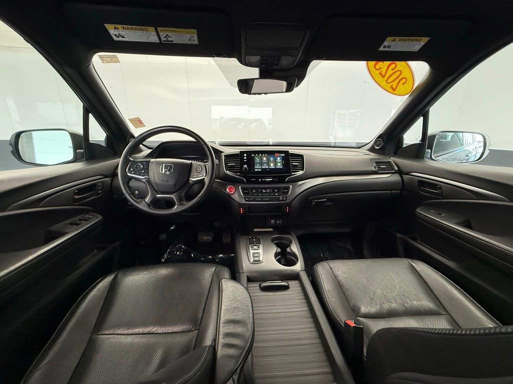 Used 2023 Honda Passport EX-L image 3