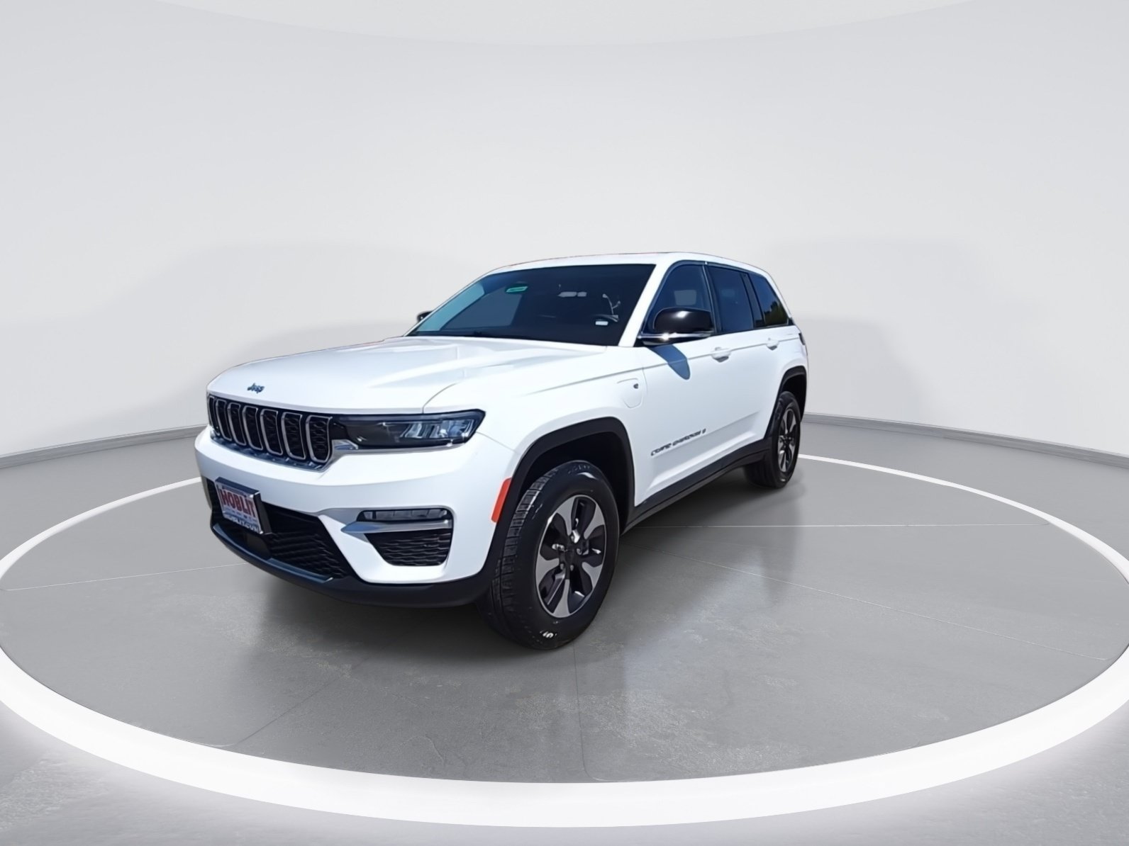 Certified 2024 Jeep Grand Cherokee Limited 4xe AWD/4WD image 4